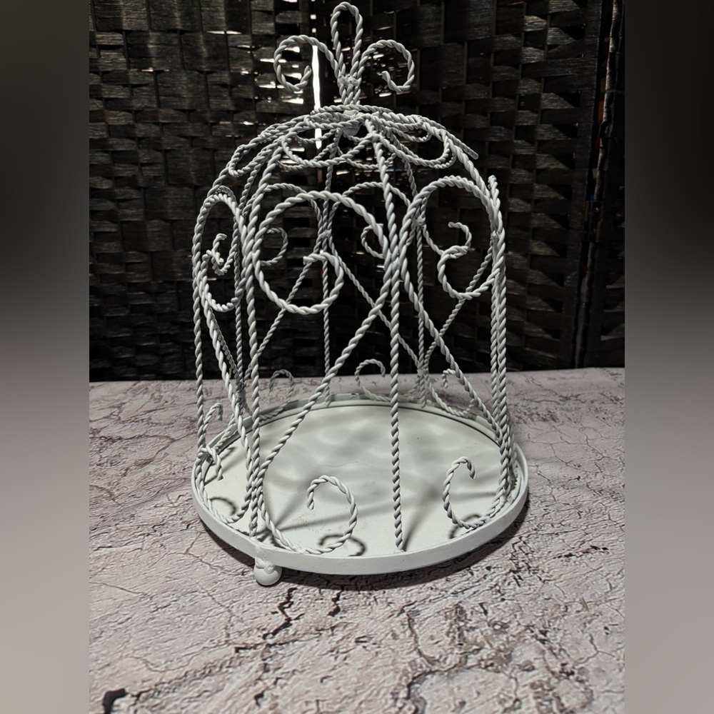 Vintage-look White Wire Birdcage Decor